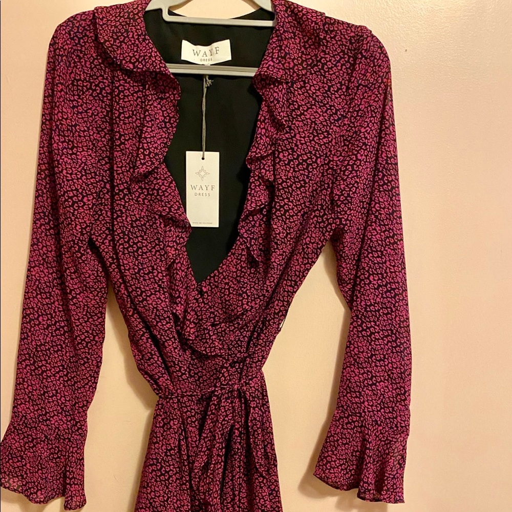NWT Wayf wraparound ruffled dress